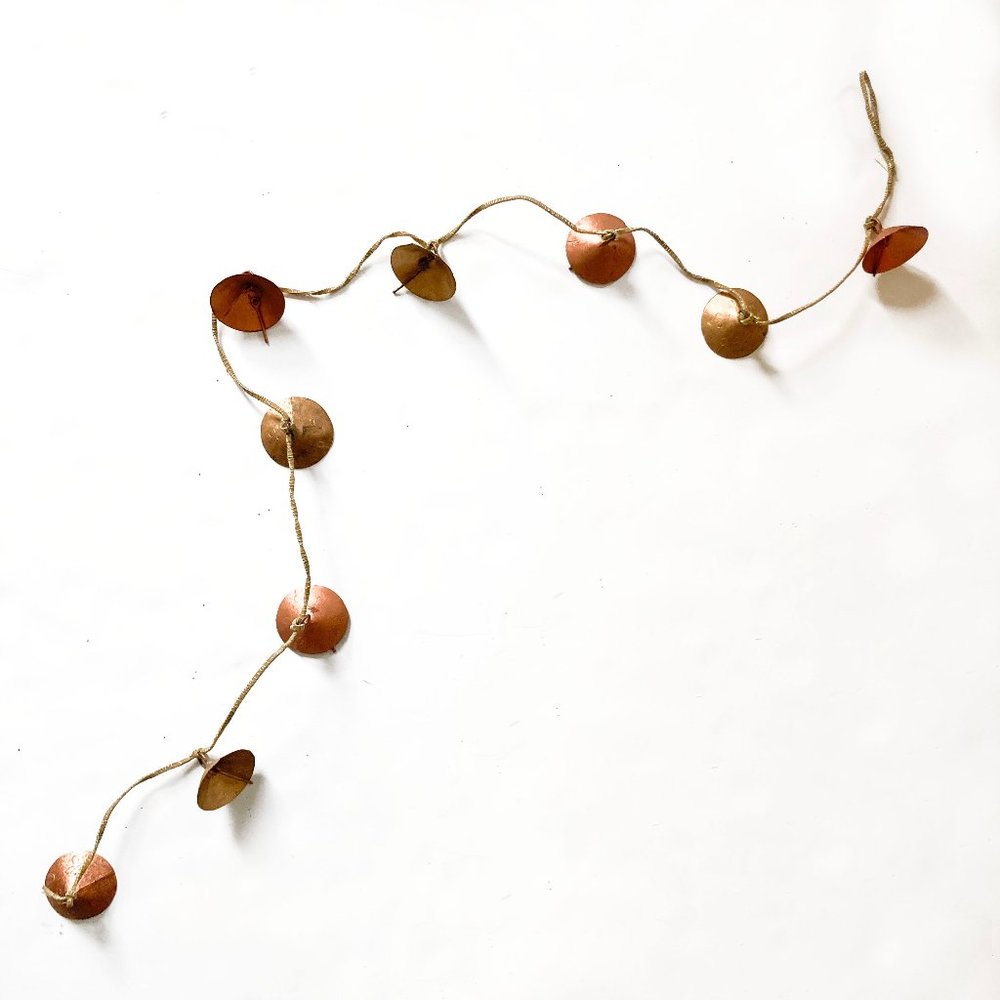 ANTHROPOLOGIE Bell Garland, OS